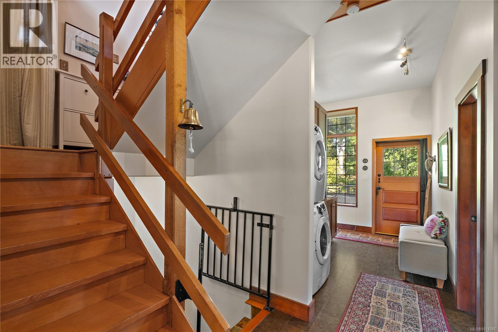 845 Downey Rd, North Saanich