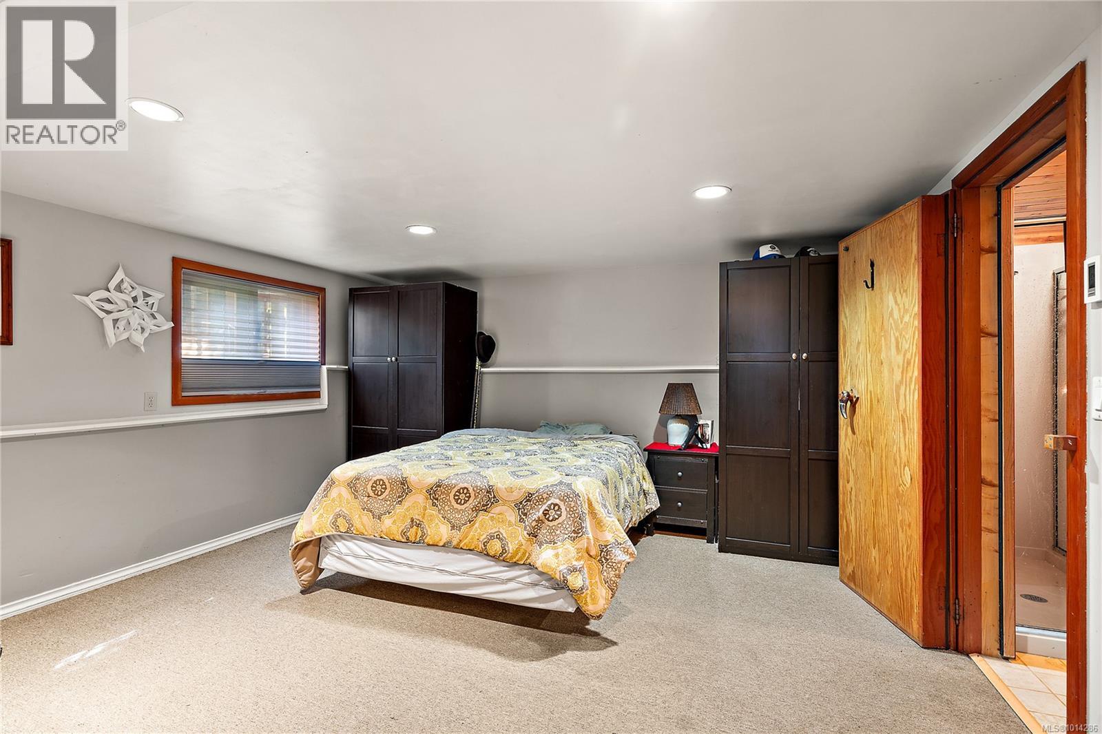 845 Downey Rd, North Saanich