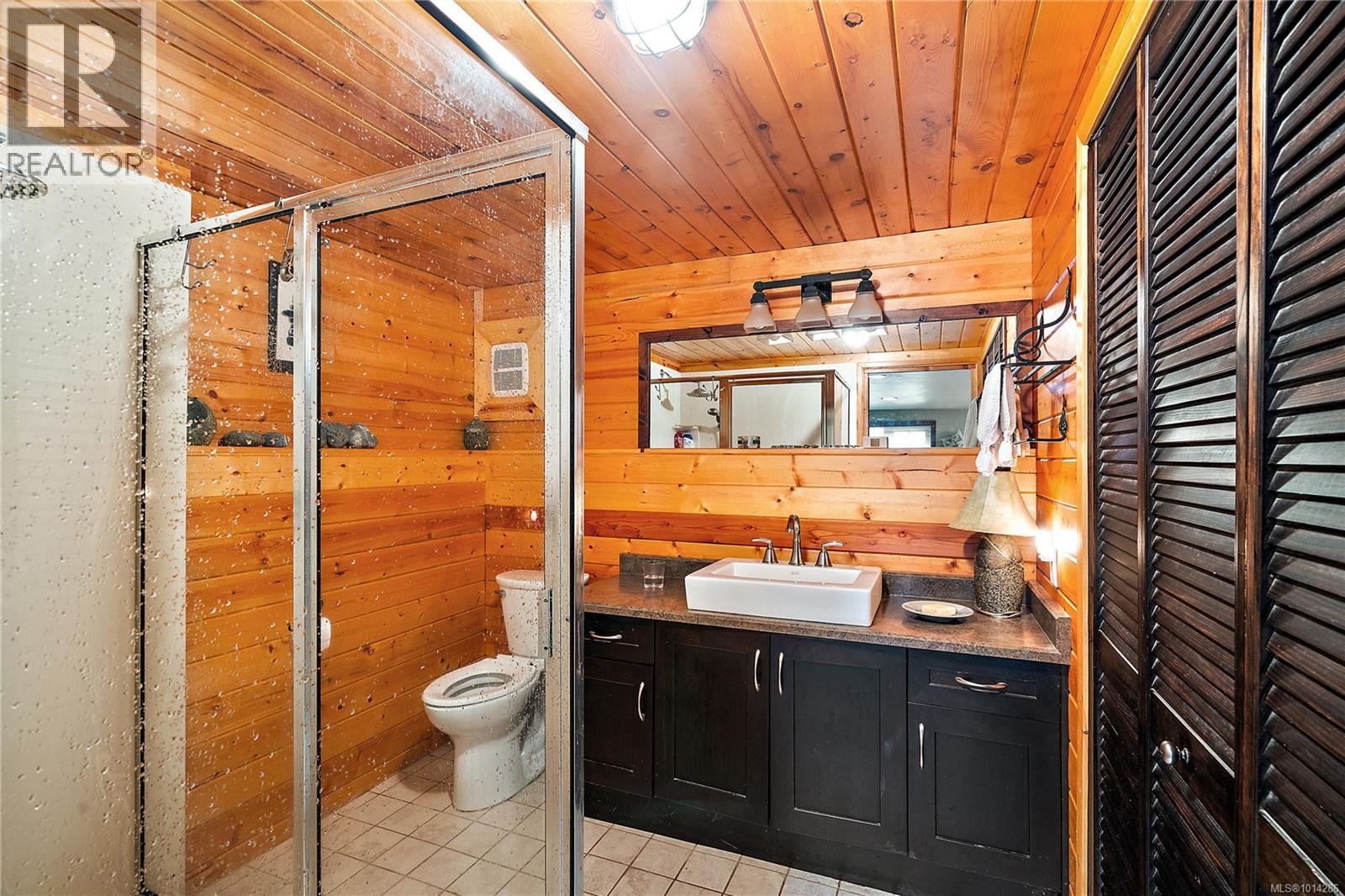 845 Downey Rd, North Saanich