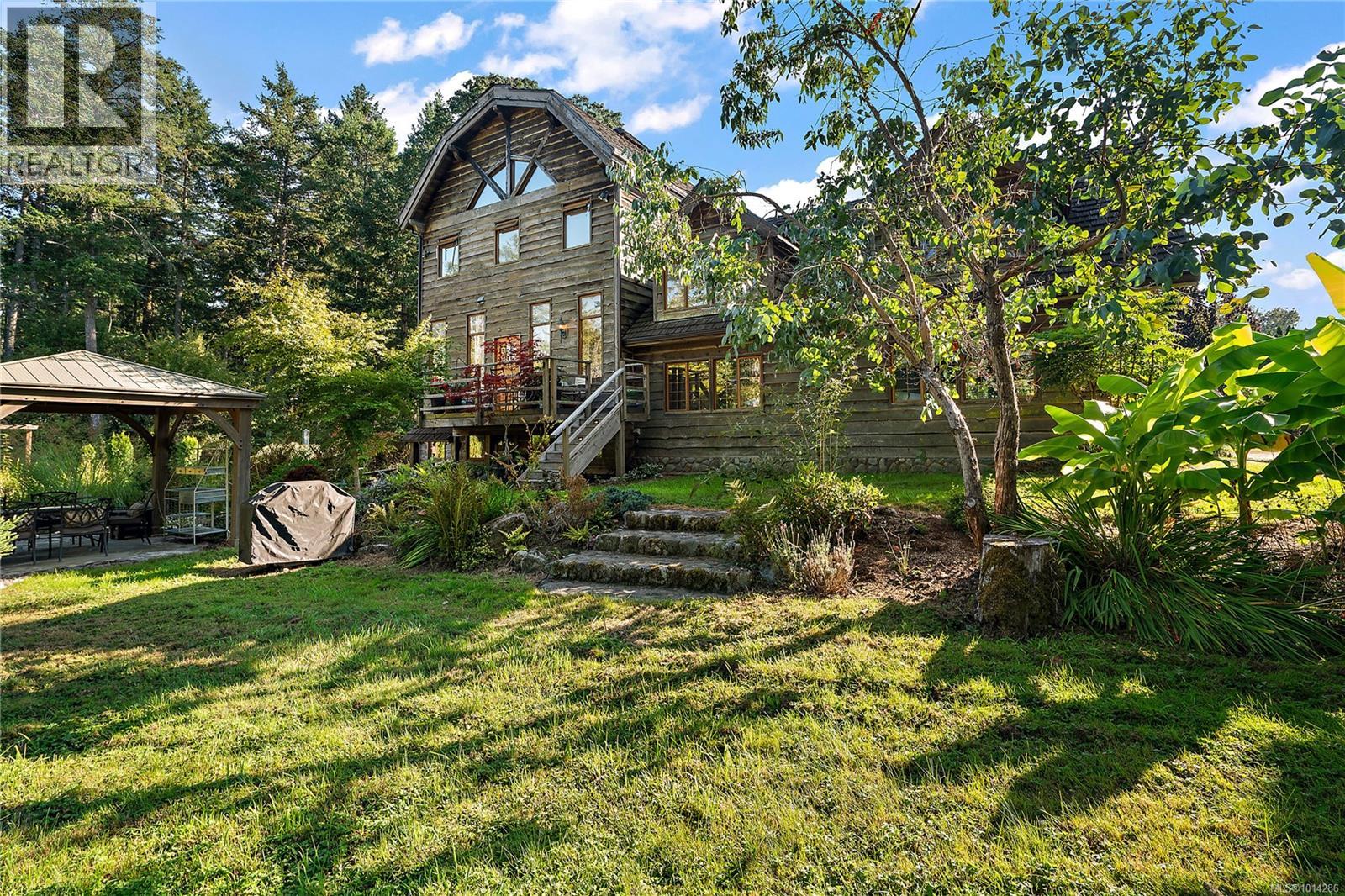 845 Downey Rd, North Saanich