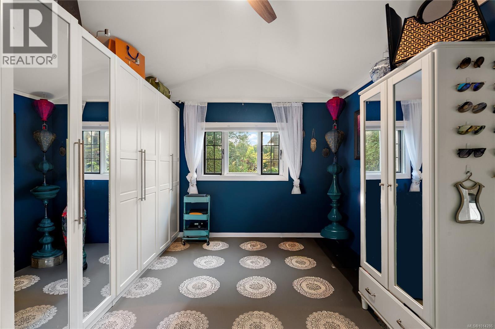 845 Downey Rd, North Saanich