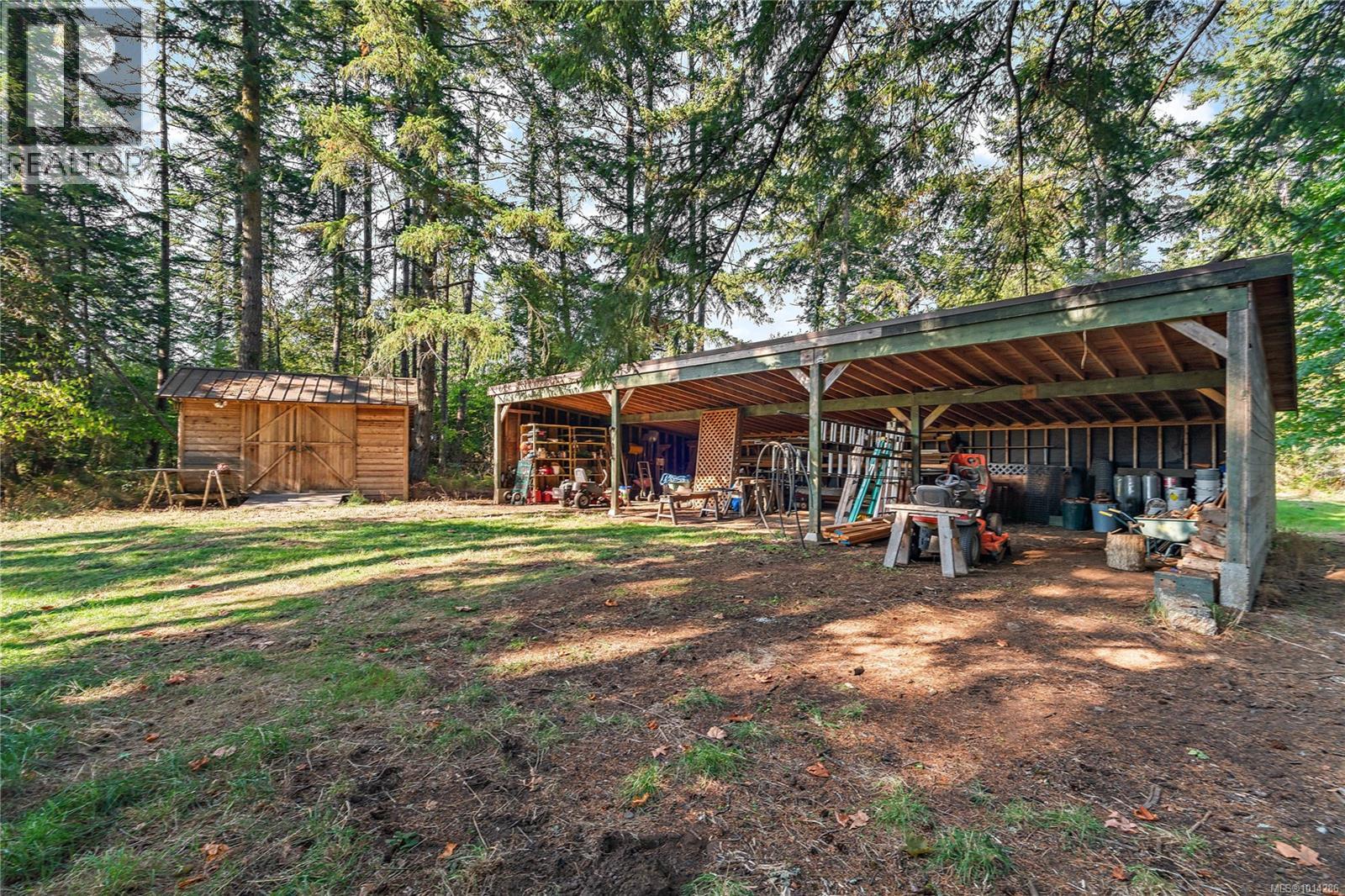 845 Downey Rd, North Saanich