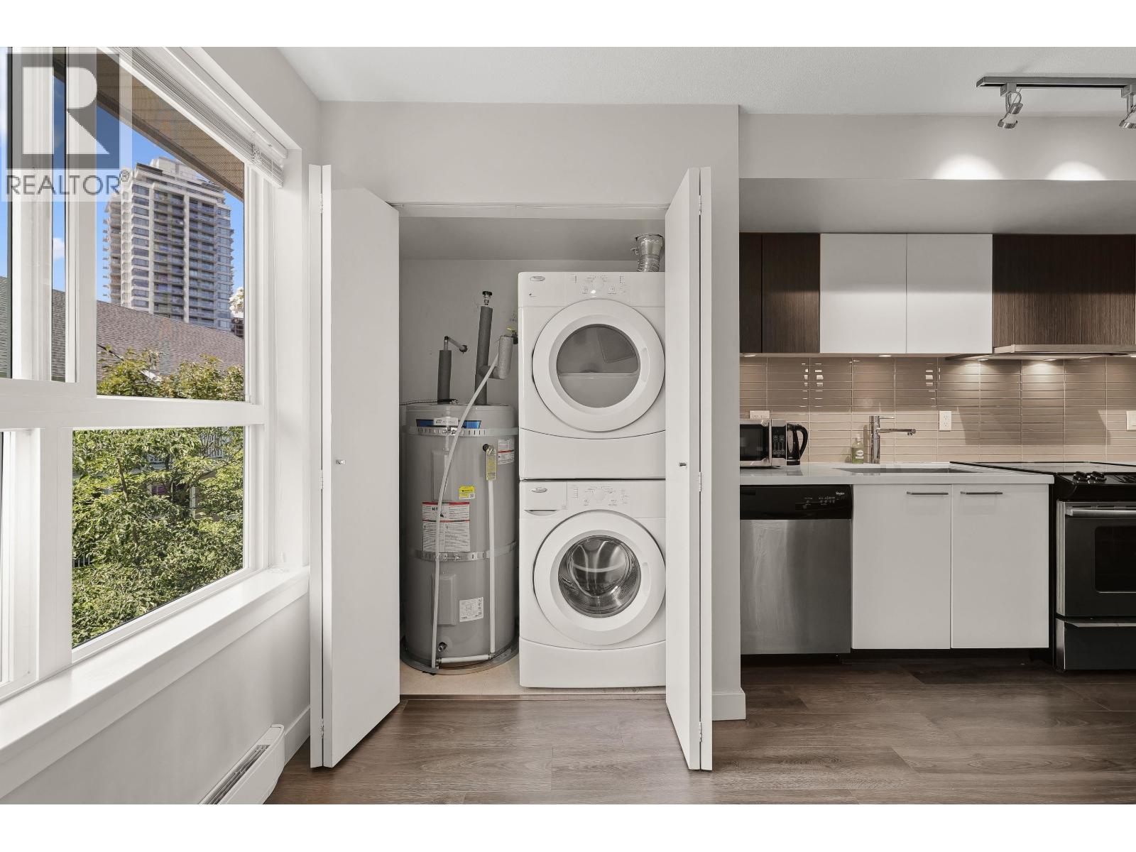 311 618 LANGSIDE AVENUE, Coquitlam