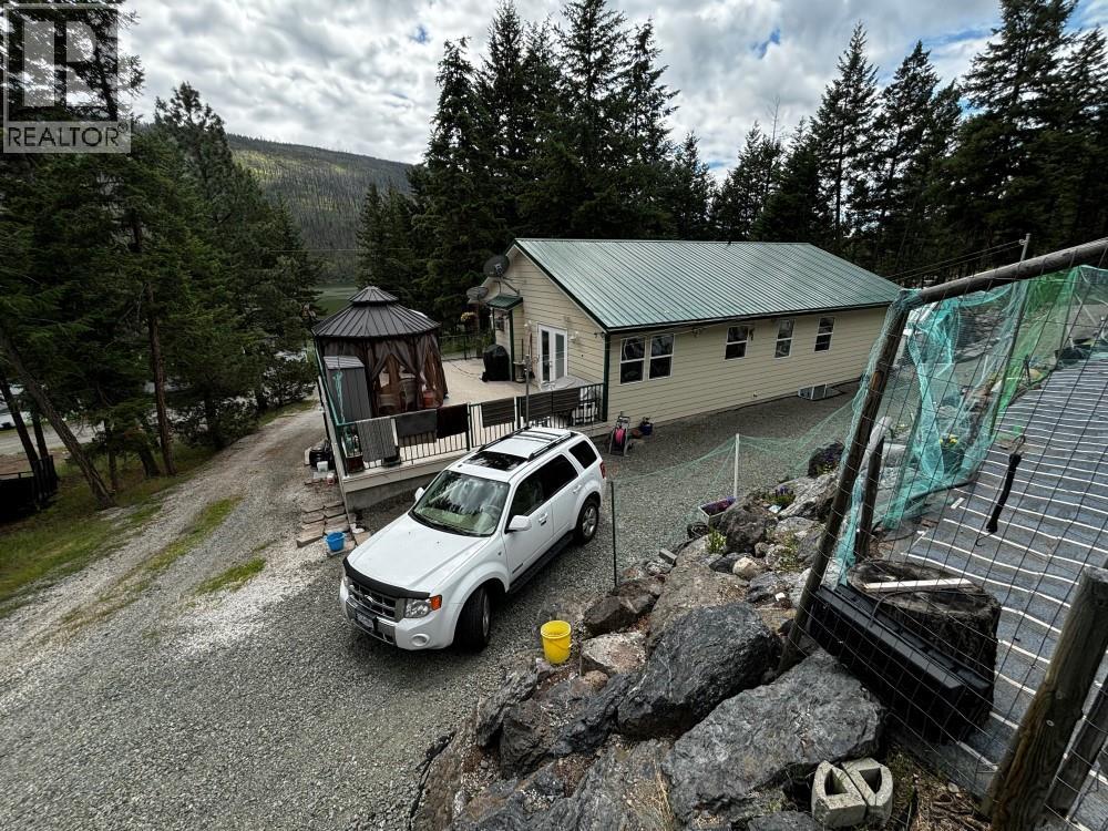 2297 Loon Lake Road, Loon Lake
