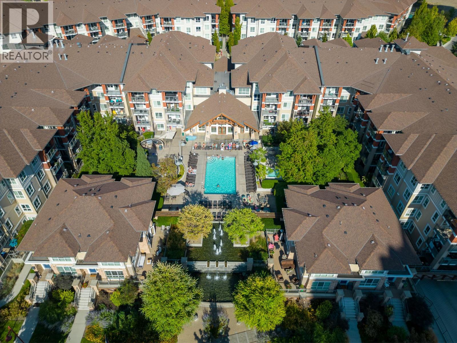 #406-1083 Sunset Drive, Kelowna