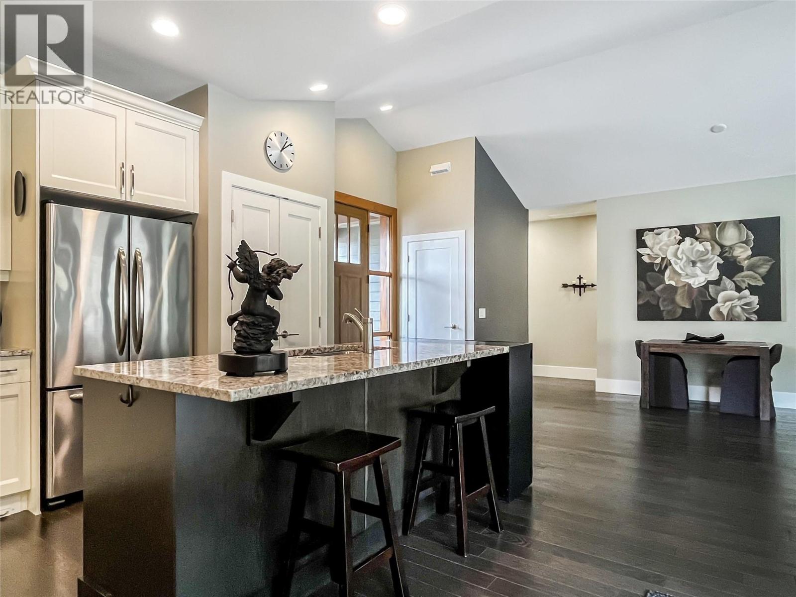 4000 Redstone Crescent NE Unit# 221 Lot# S Lot 32 P, Peachland