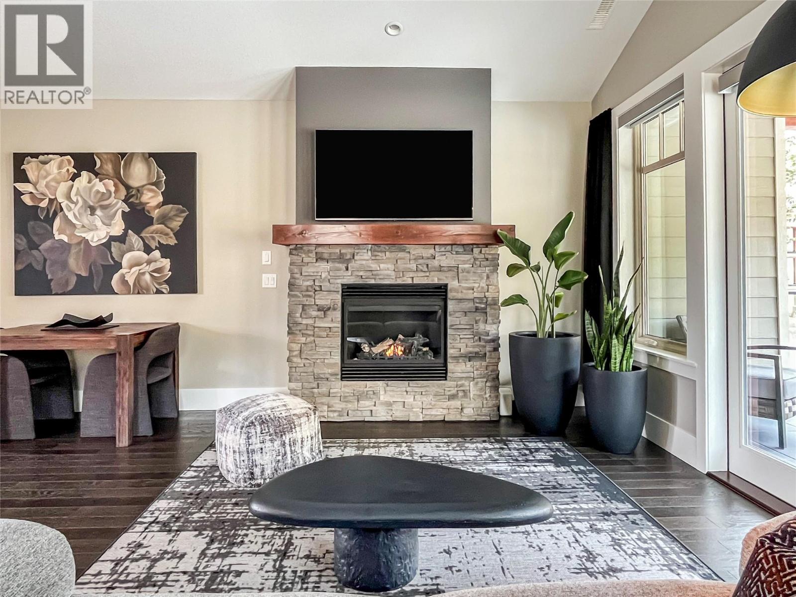 4000 Redstone Crescent NE Unit# 221 Lot# S Lot 32 P, Peachland