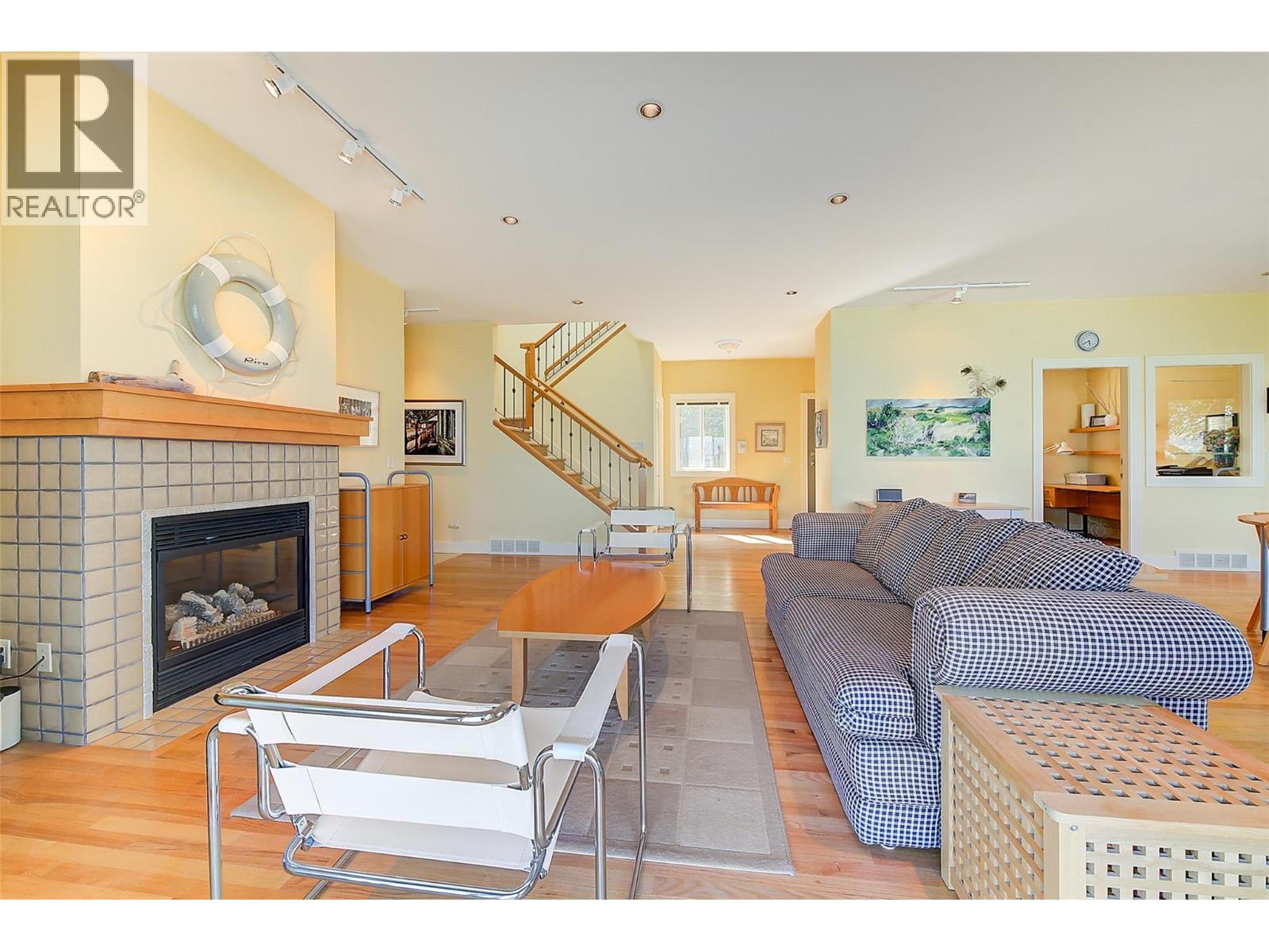  4260 Hobson Road, Kelowna