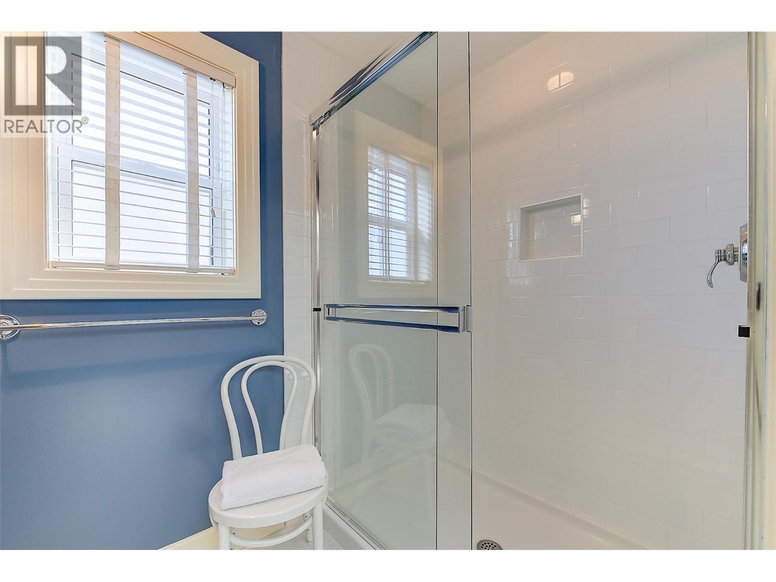 4260 Hobson Road, Kelowna