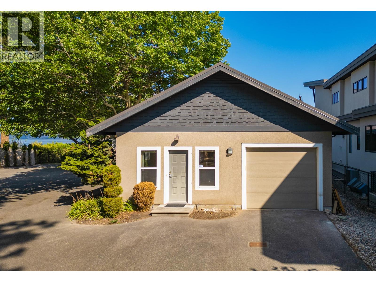  4260 Hobson Road, Kelowna