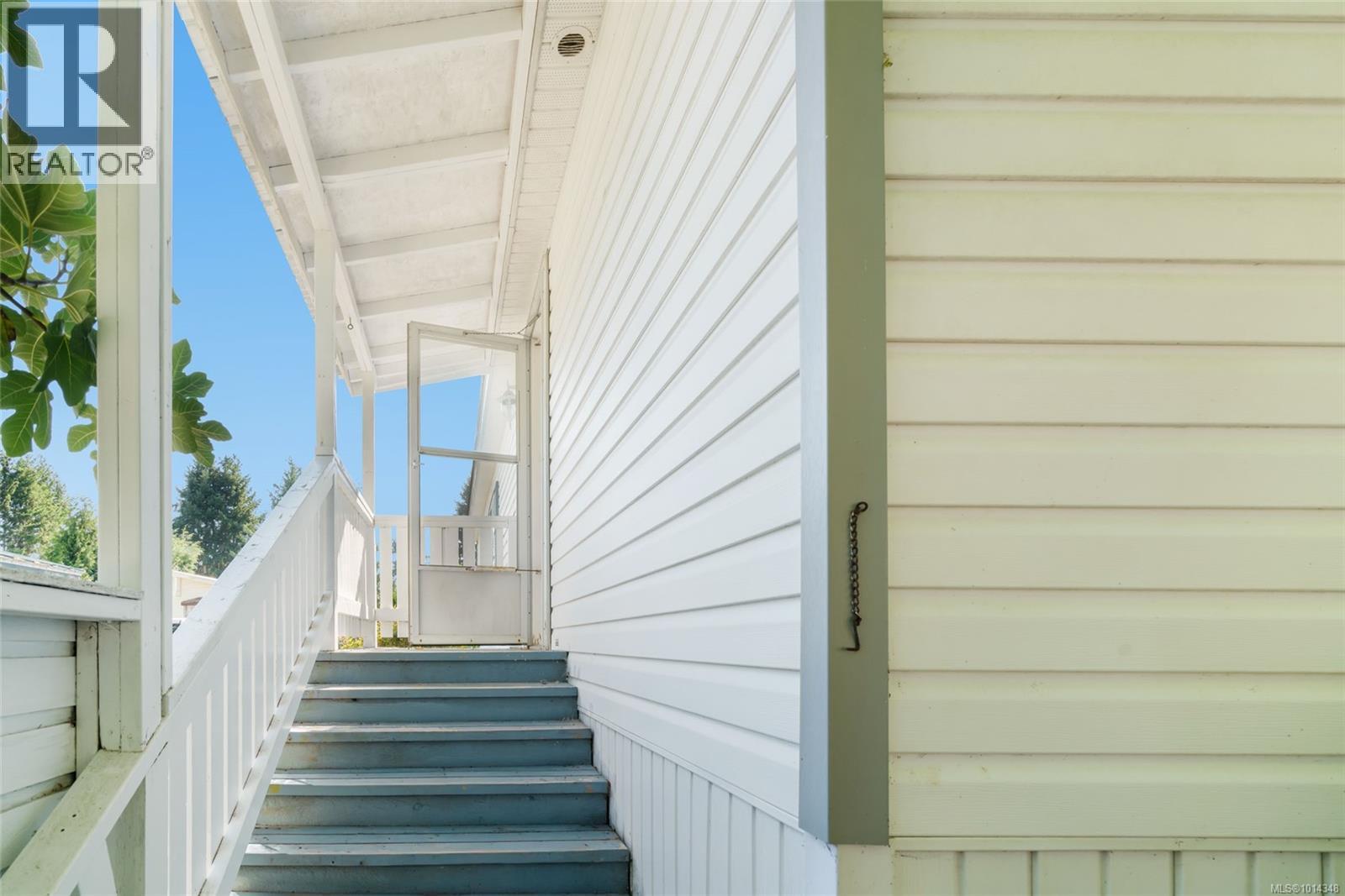 76 971 Douglas Ave, Nanaimo