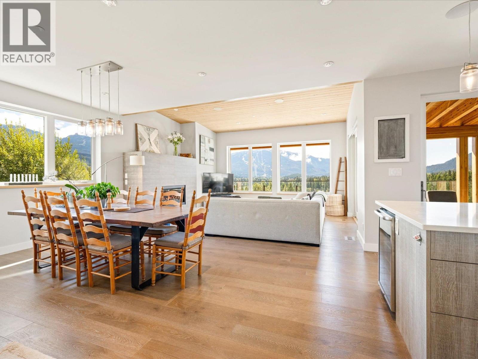 8409 BIG SKY TERRACE, Whistler