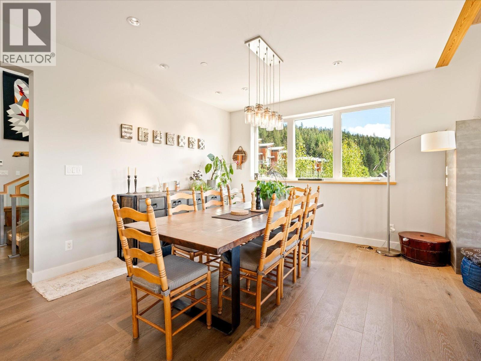 8409 BIG SKY TERRACE, Whistler