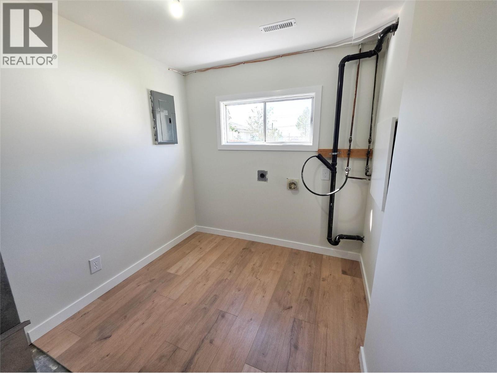 9705 10 Street, Dawson Creek