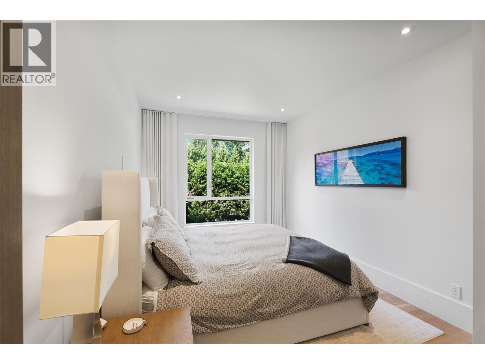  2506 Welch Place, Magna Bay