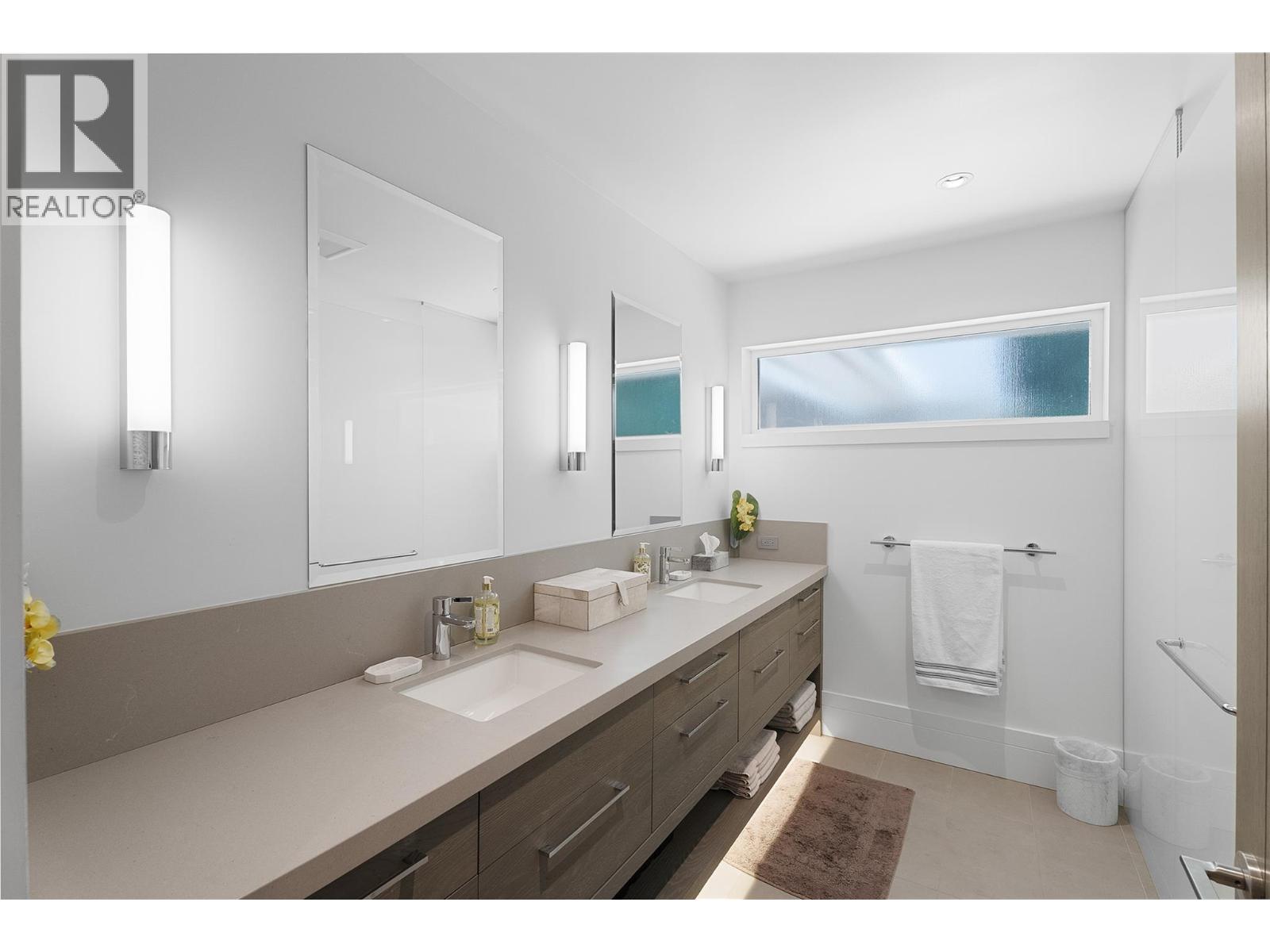  2506 Welch Place, Magna Bay