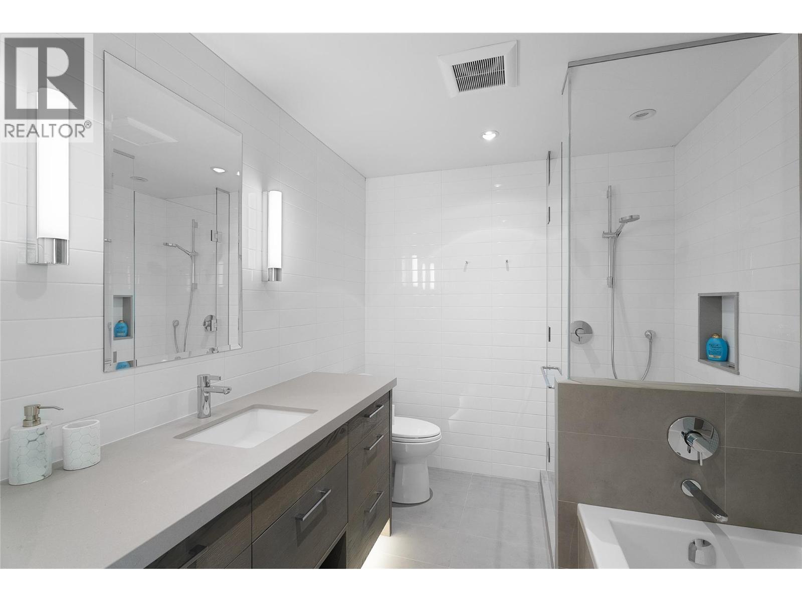 2506 Welch Place - 37