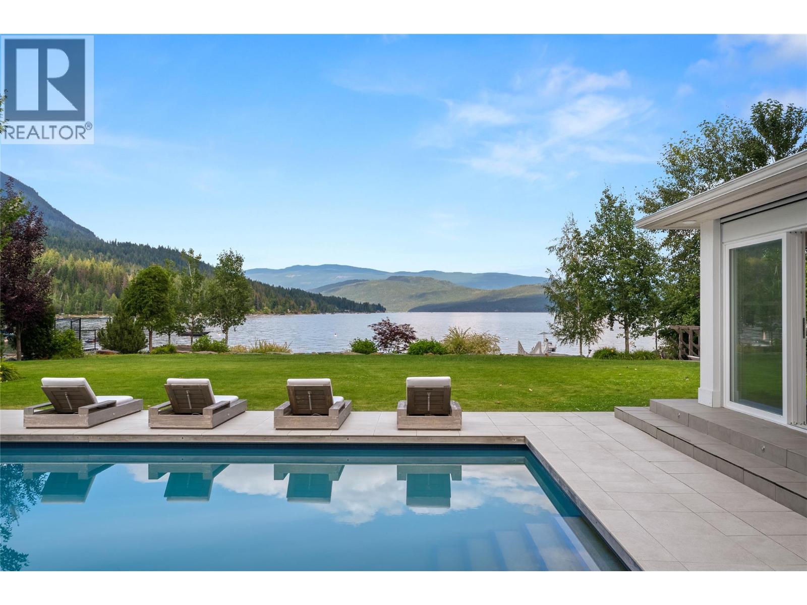  2506 Welch Place, Magna Bay