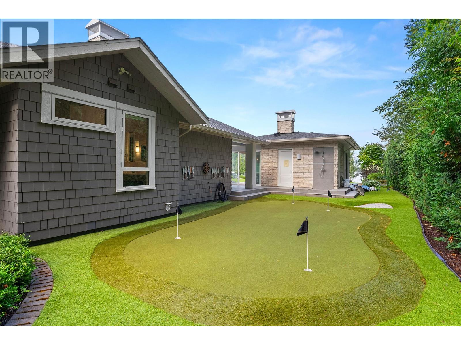  2506 Welch Place, Magna Bay