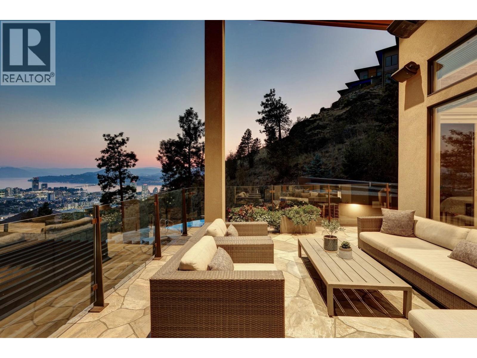 742 Highpointe Place, Kelowna