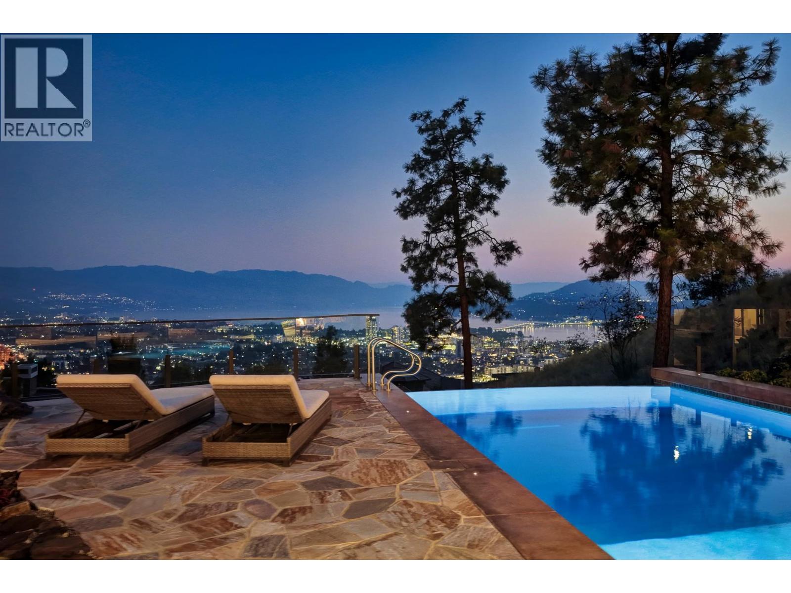 742 Highpointe Place, Kelowna