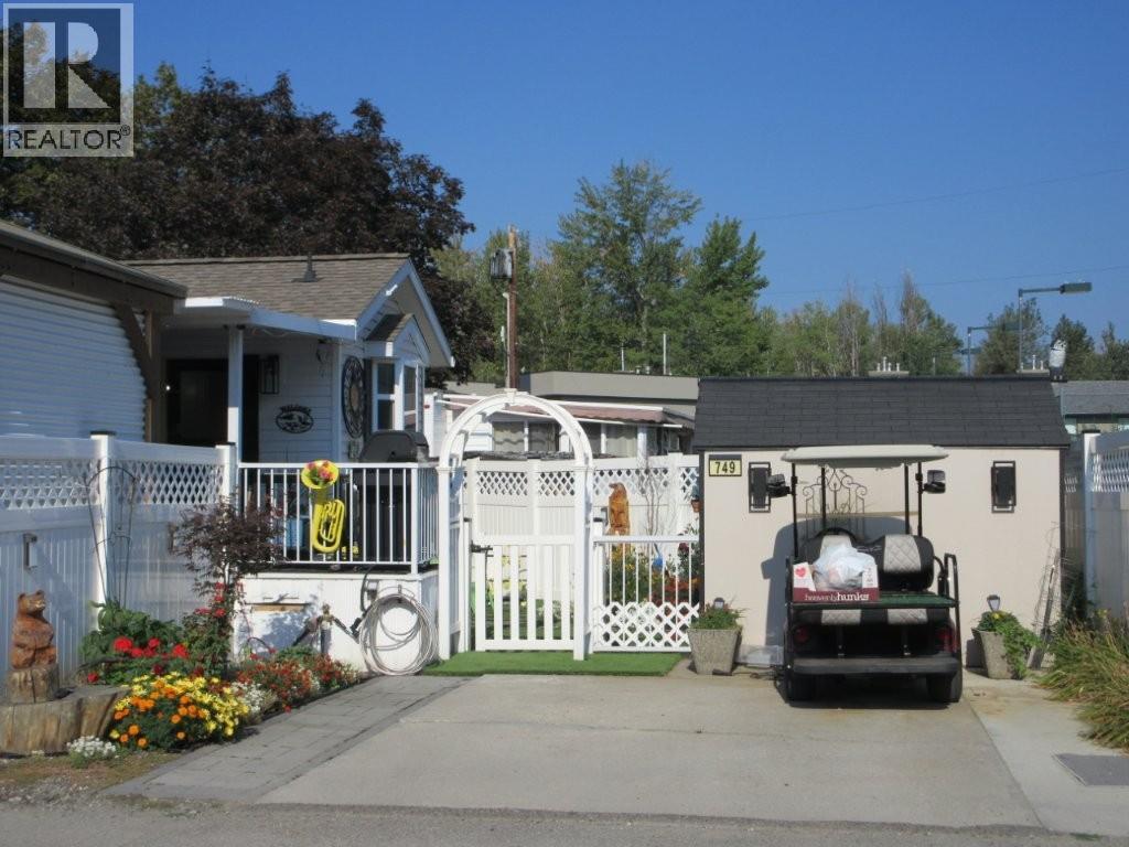 #749-415 Commonwealth Road, Kelowna