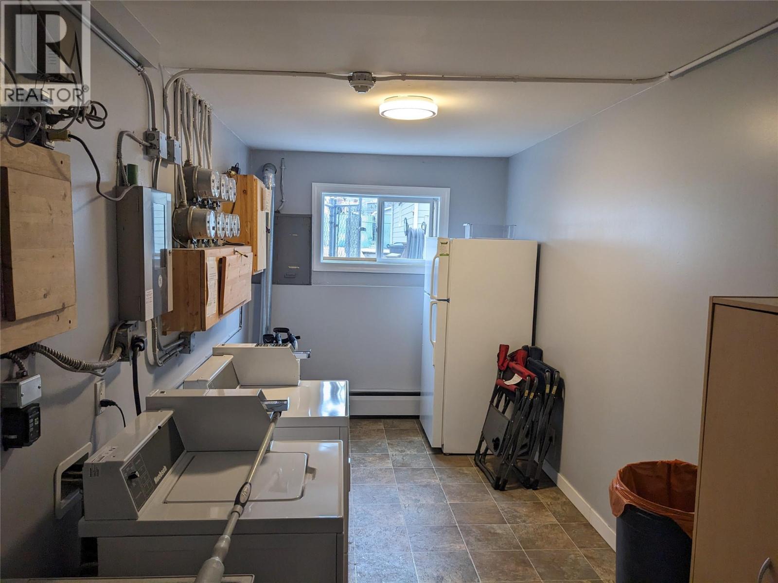  207 WILLOW Street, Kamloops