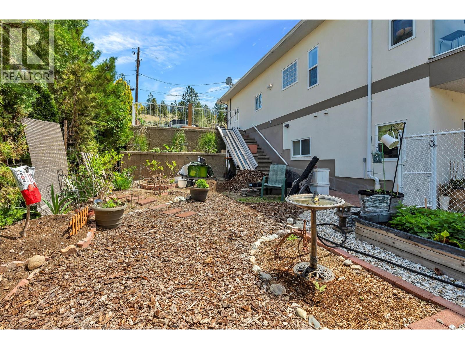 434 EASTSIDE Road, Okanagan Falls