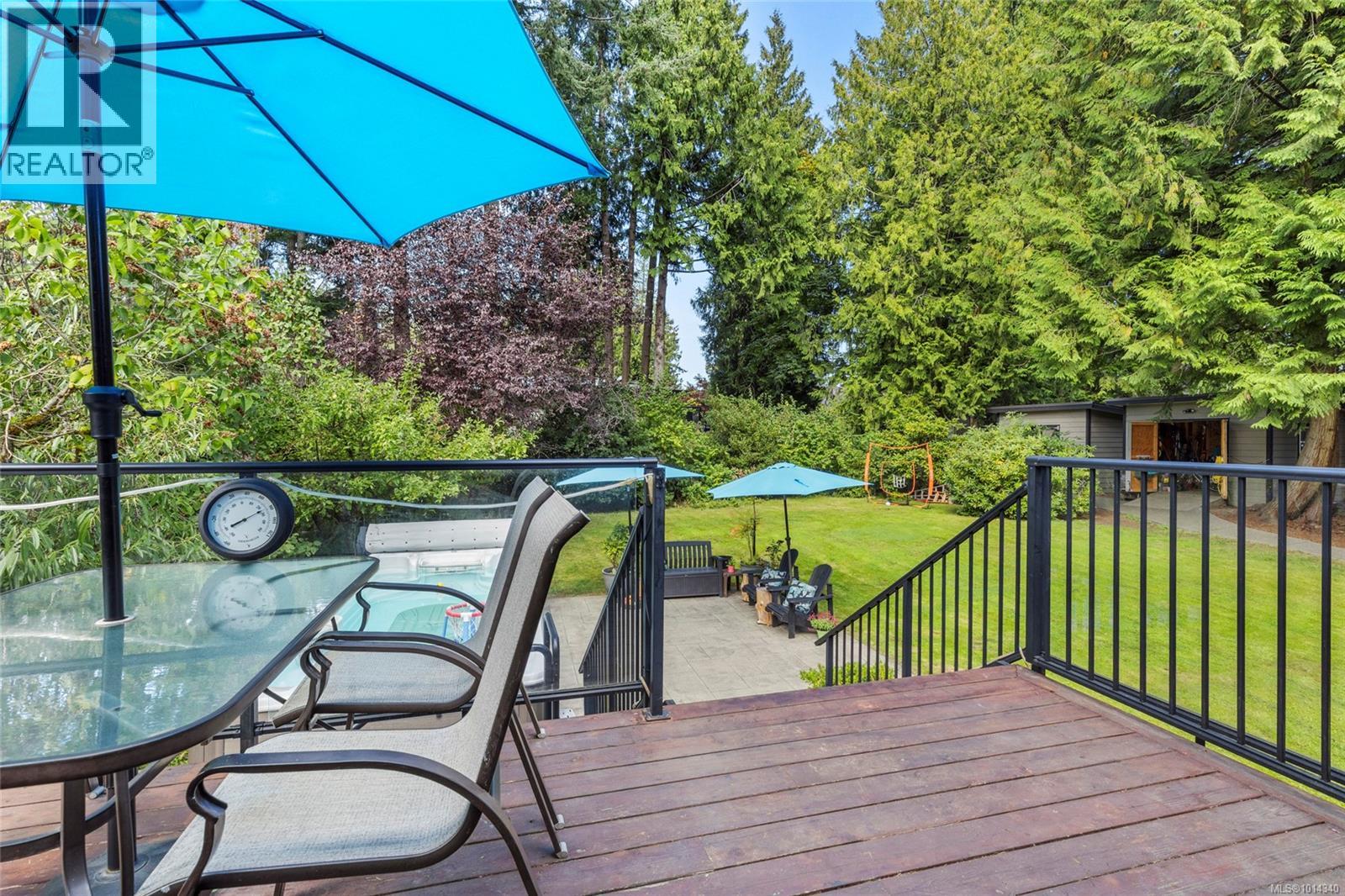 1650 Stuart Park Terr, North Saanich