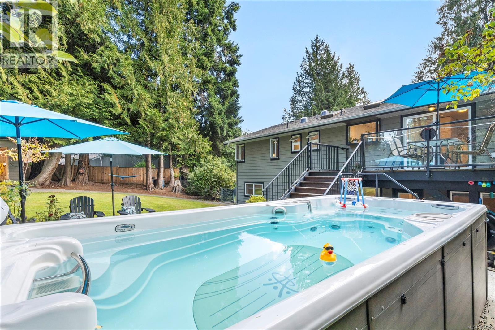 1650 Stuart Park Terr, North Saanich