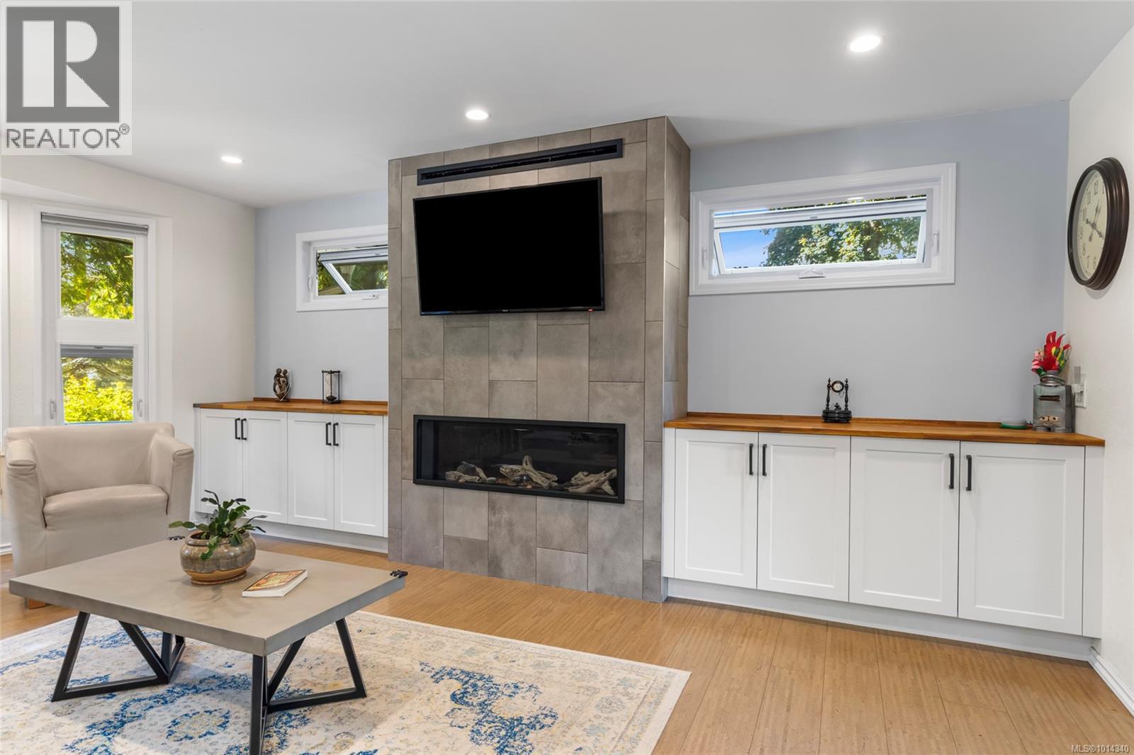 1650 Stuart Park Terr, North Saanich