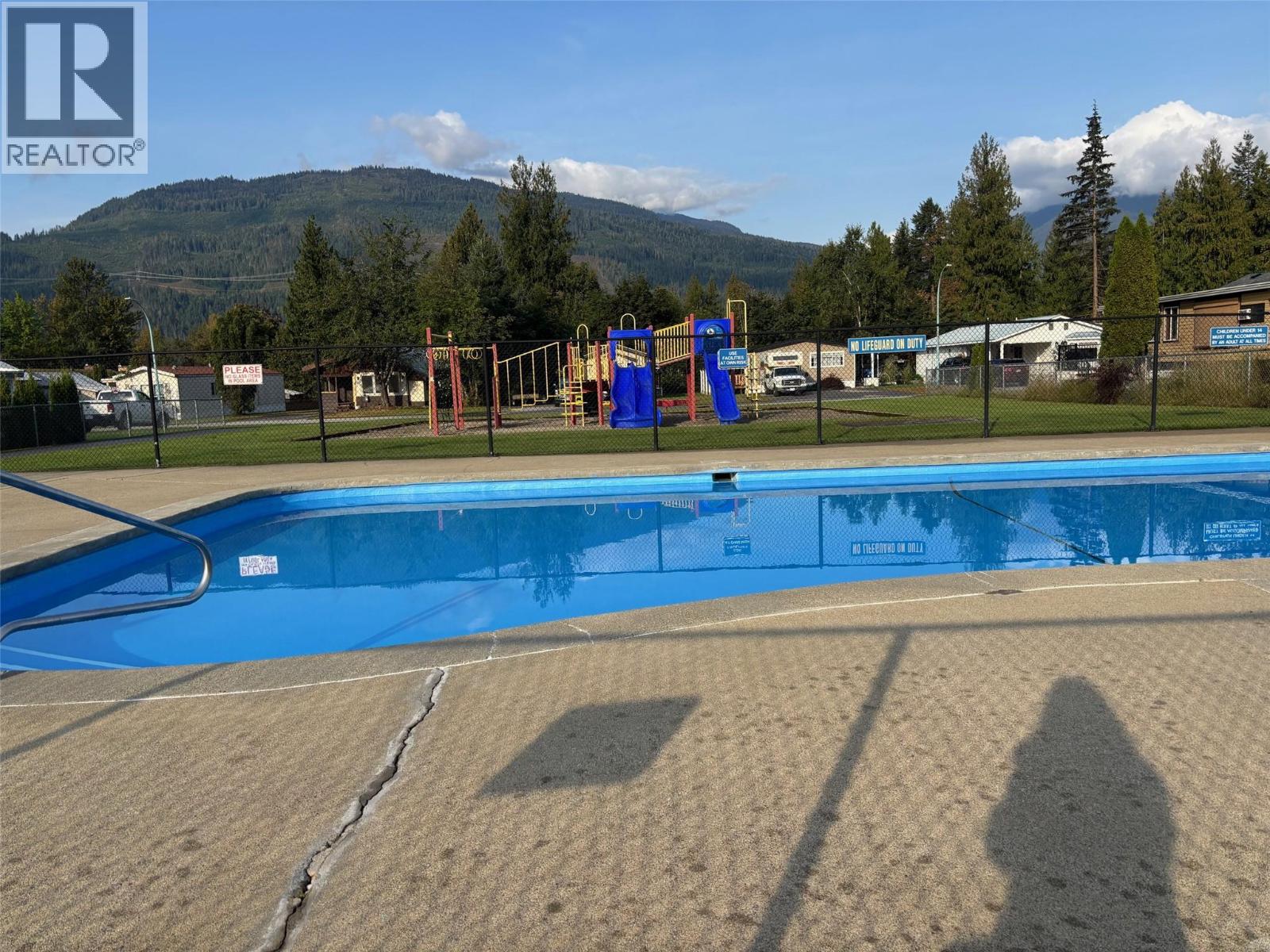 241 23 N Highway Unit# 5, Revelstoke