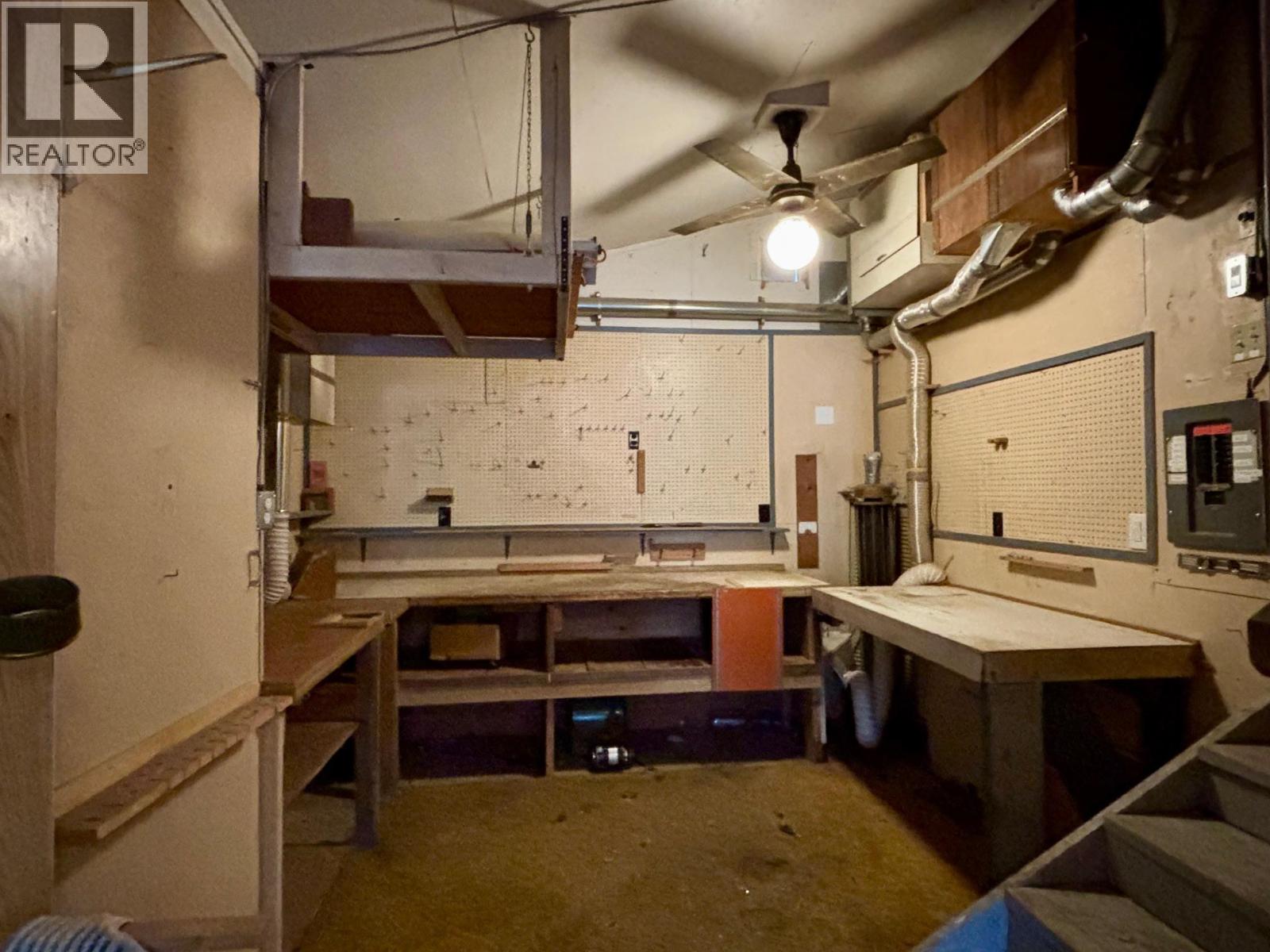 241 23 N Highway Unit# 5, Revelstoke