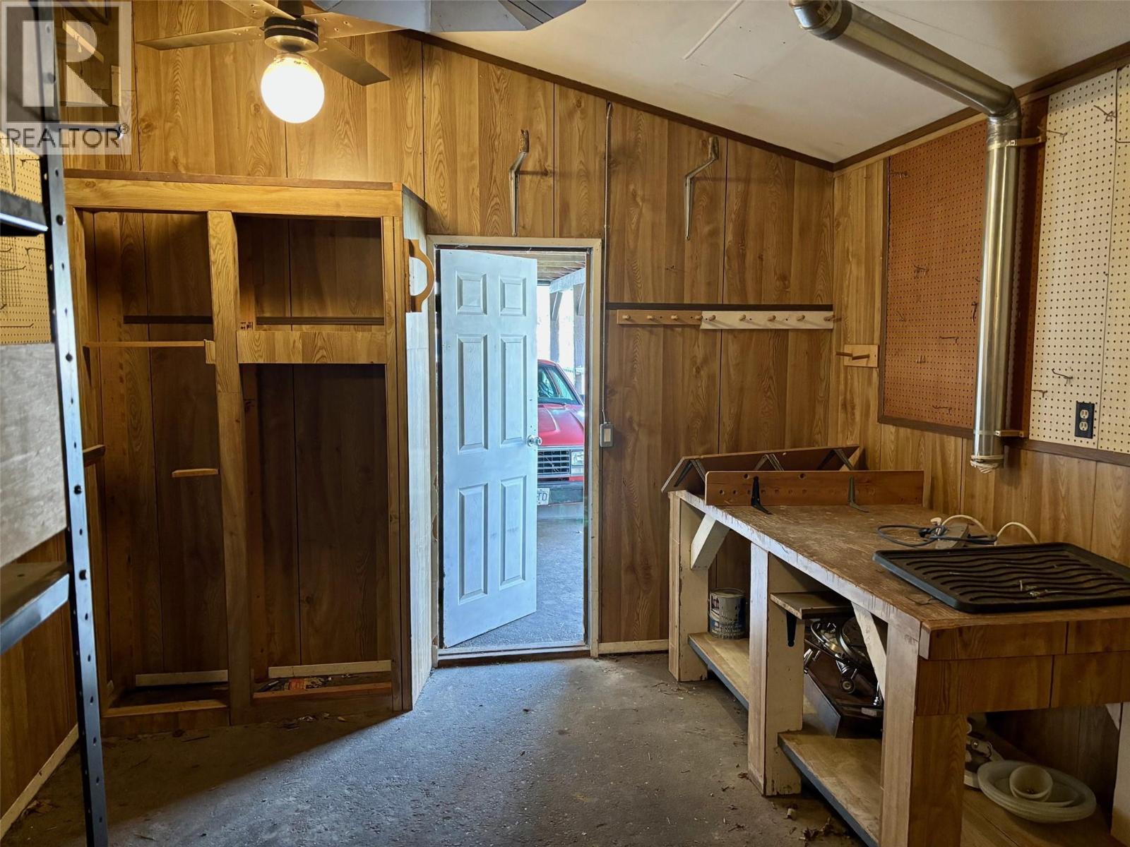 241 23 N Highway Unit# 5, Revelstoke