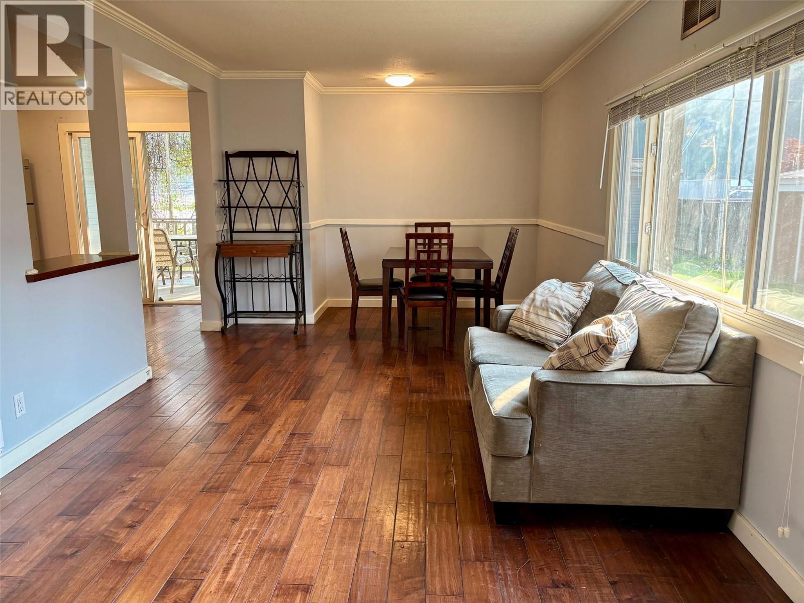 241 23 N Highway Unit# 5, Revelstoke