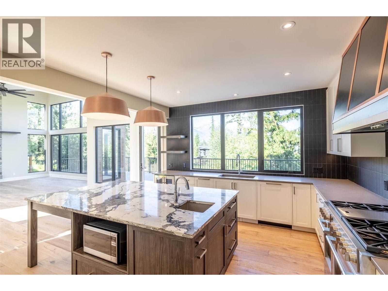 40 Piedmont Drive, Fernie