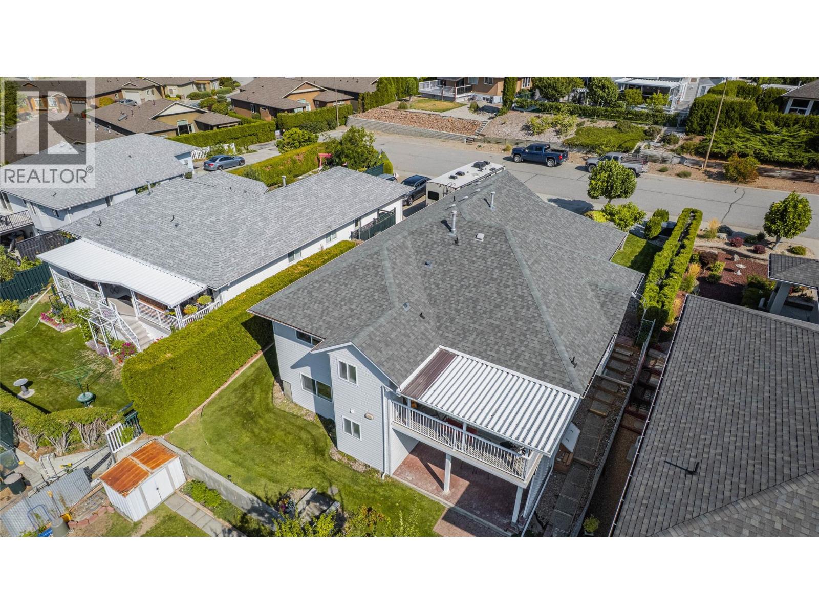 323 RIESLING Place, Oliver