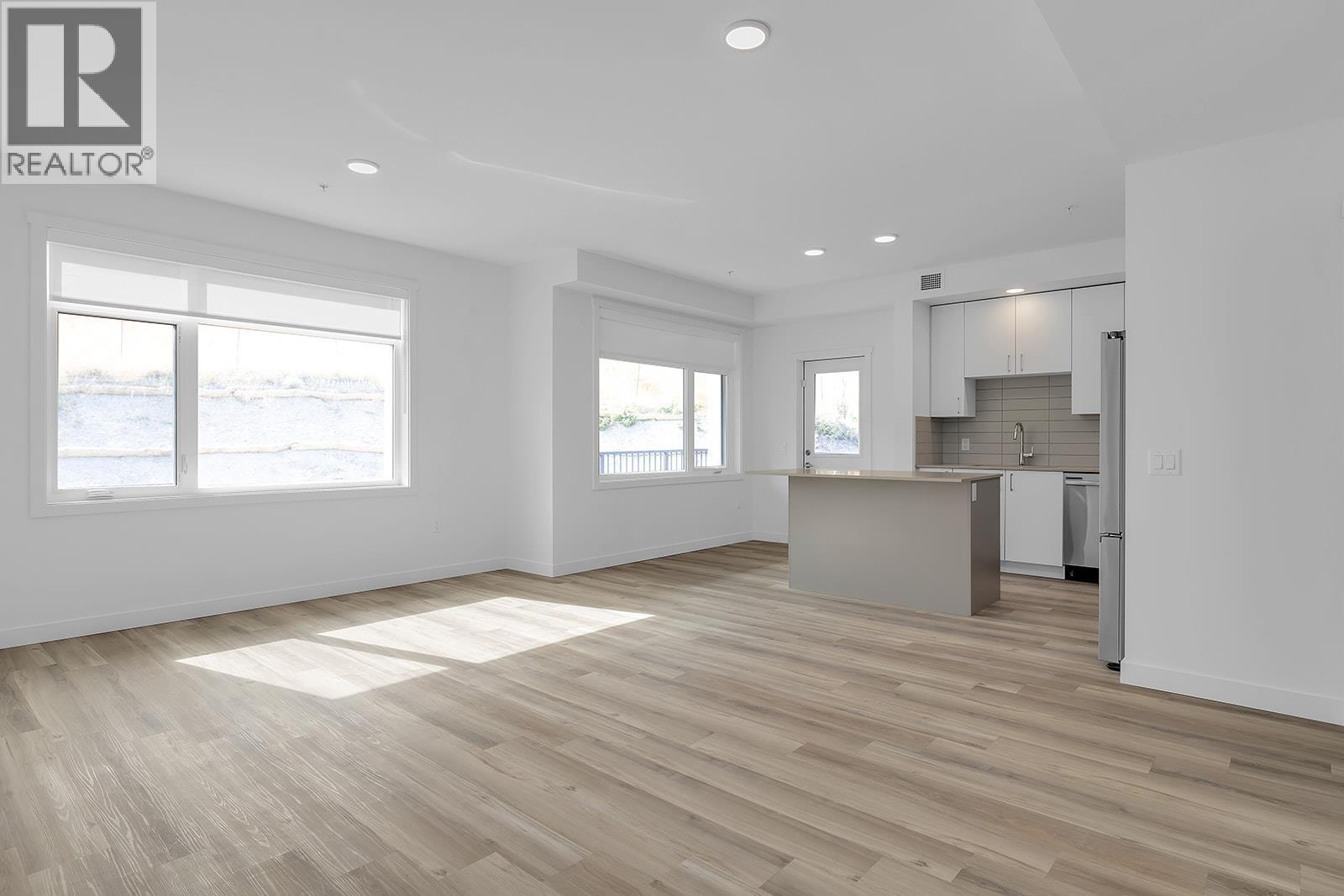 318 1057 Frost Road, Kelowna