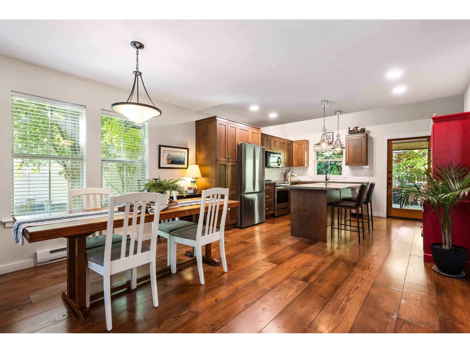 1845 MOSSY GREEN WAY, Cultus Lake South, Cultus Lake