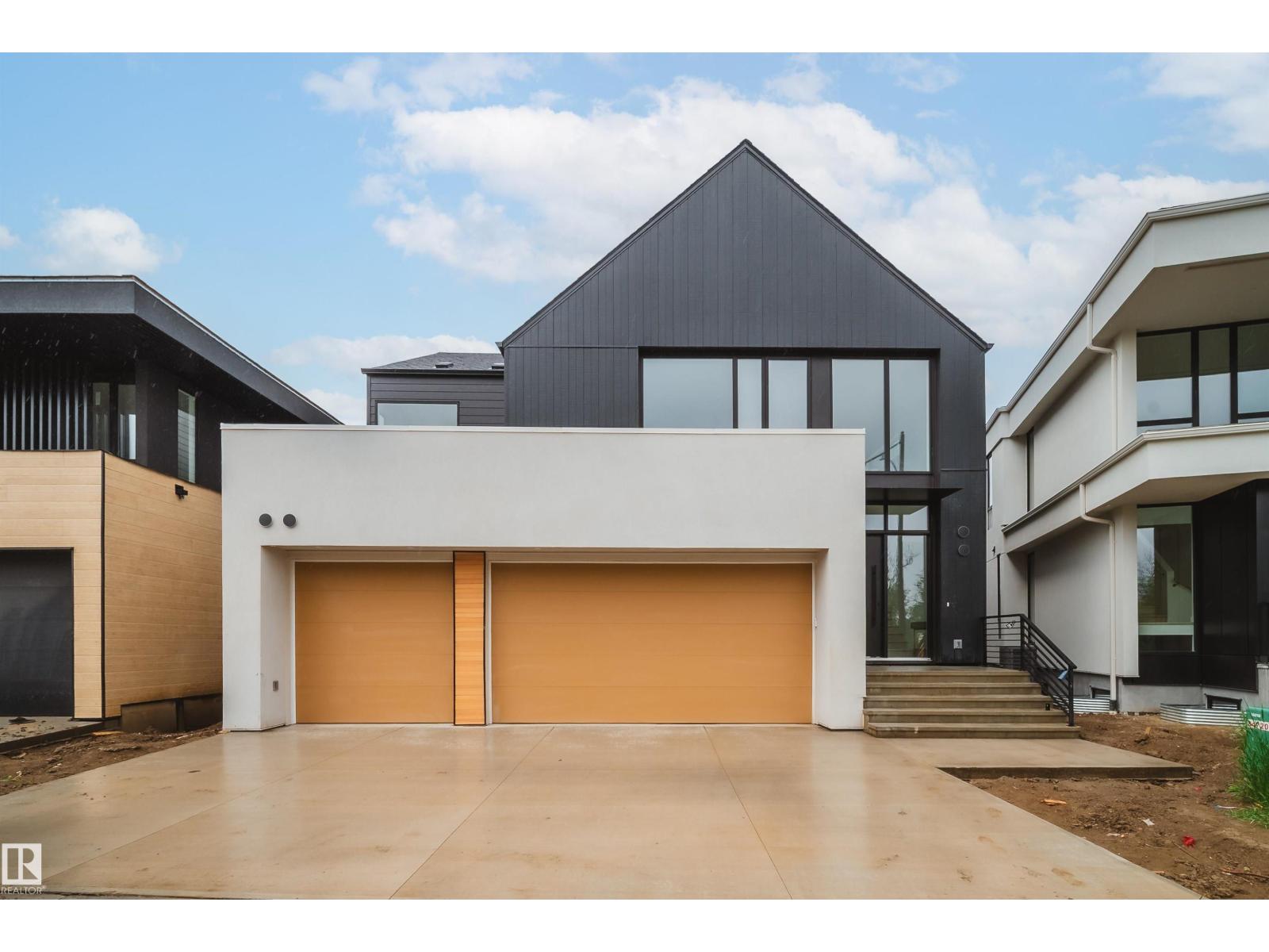 6090 Crawford Dr SW, Edmonton