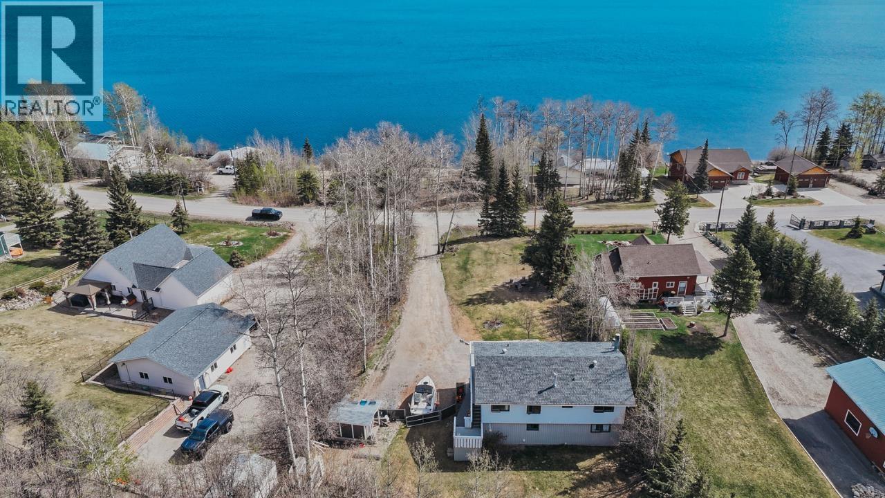 13223 LAKESHORE DRIVE, Fort St. John