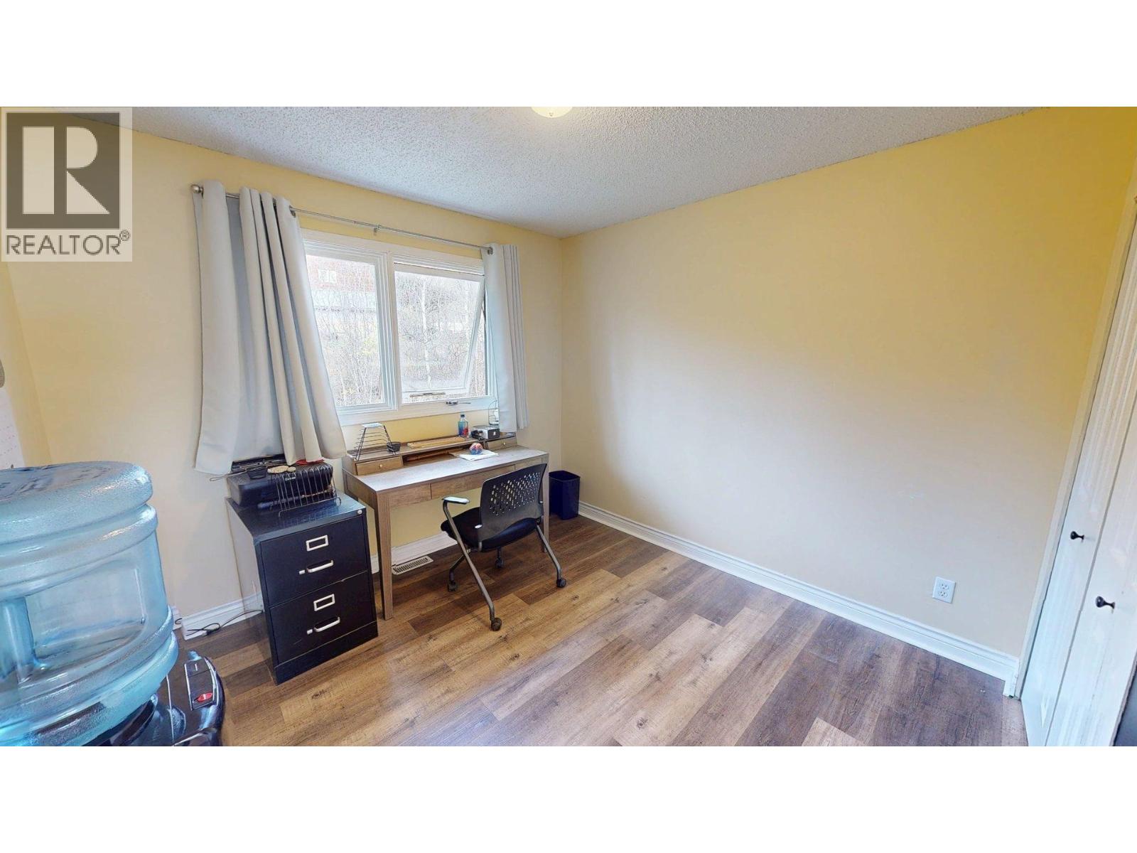 13223 LAKESHORE DRIVE, Fort St. John