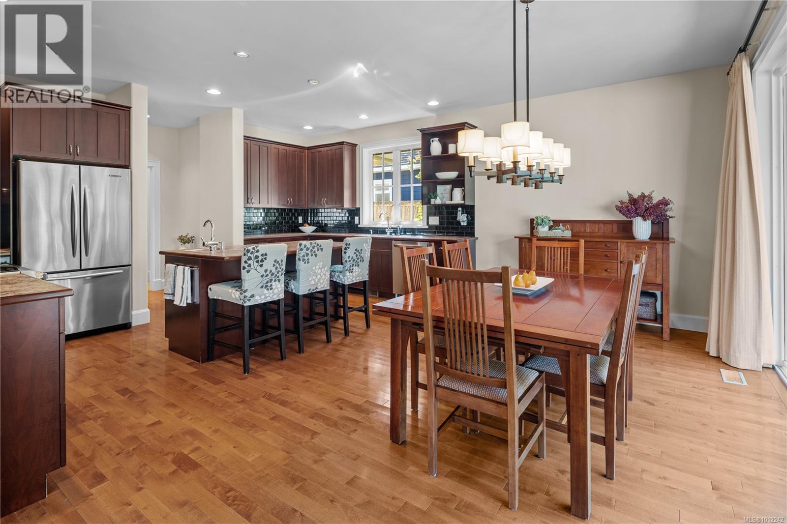  4520 Limerick Lane, Saanich