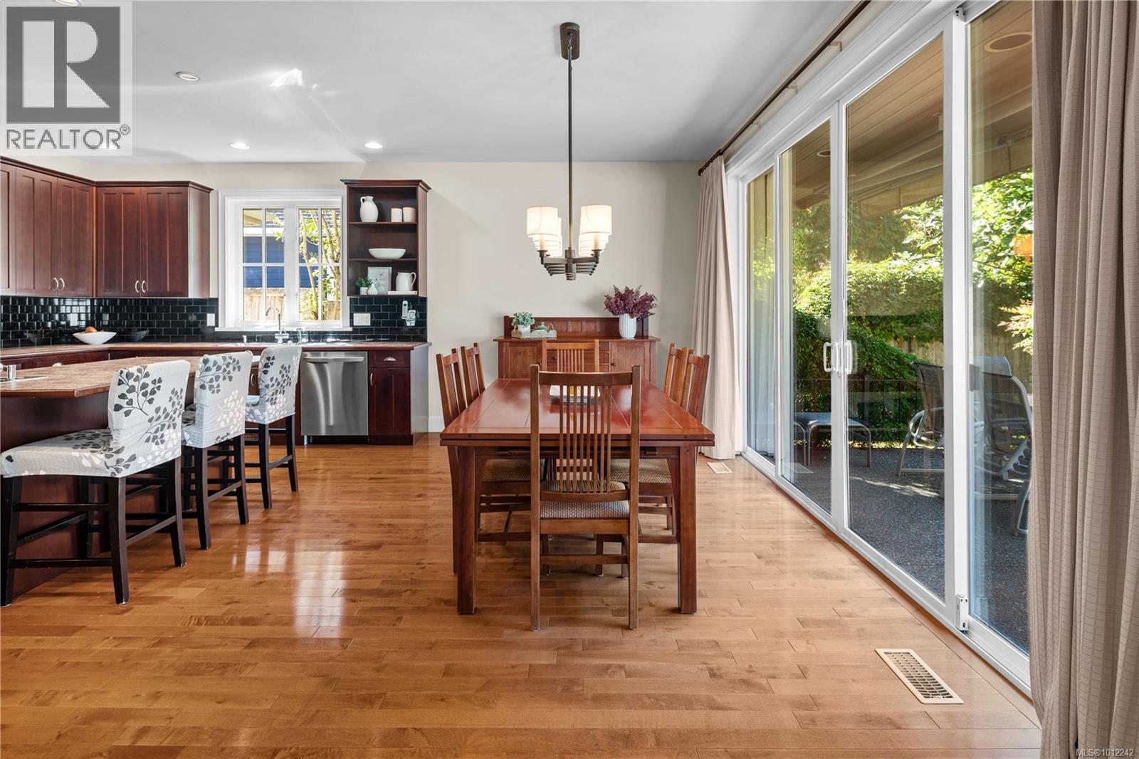  4520 Limerick Lane, Saanich