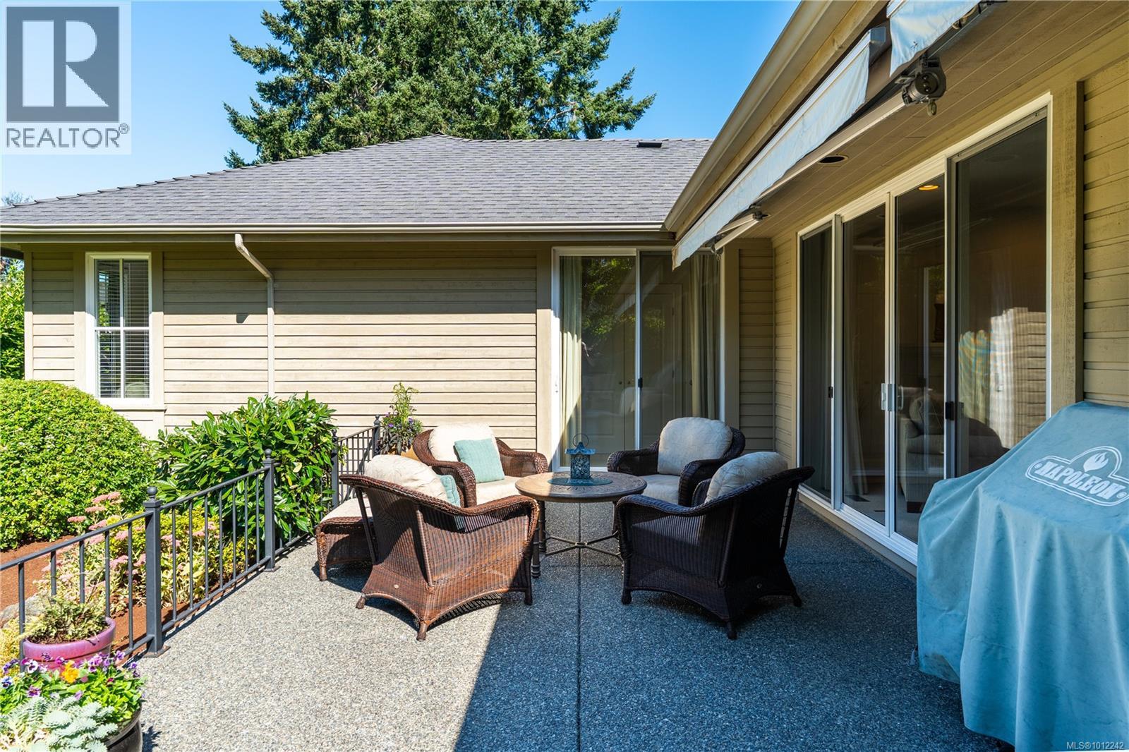  4520 Limerick Lane, Saanich