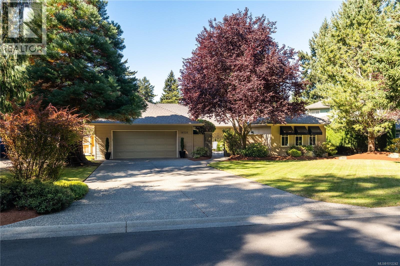  4520 Limerick Lane, Saanich