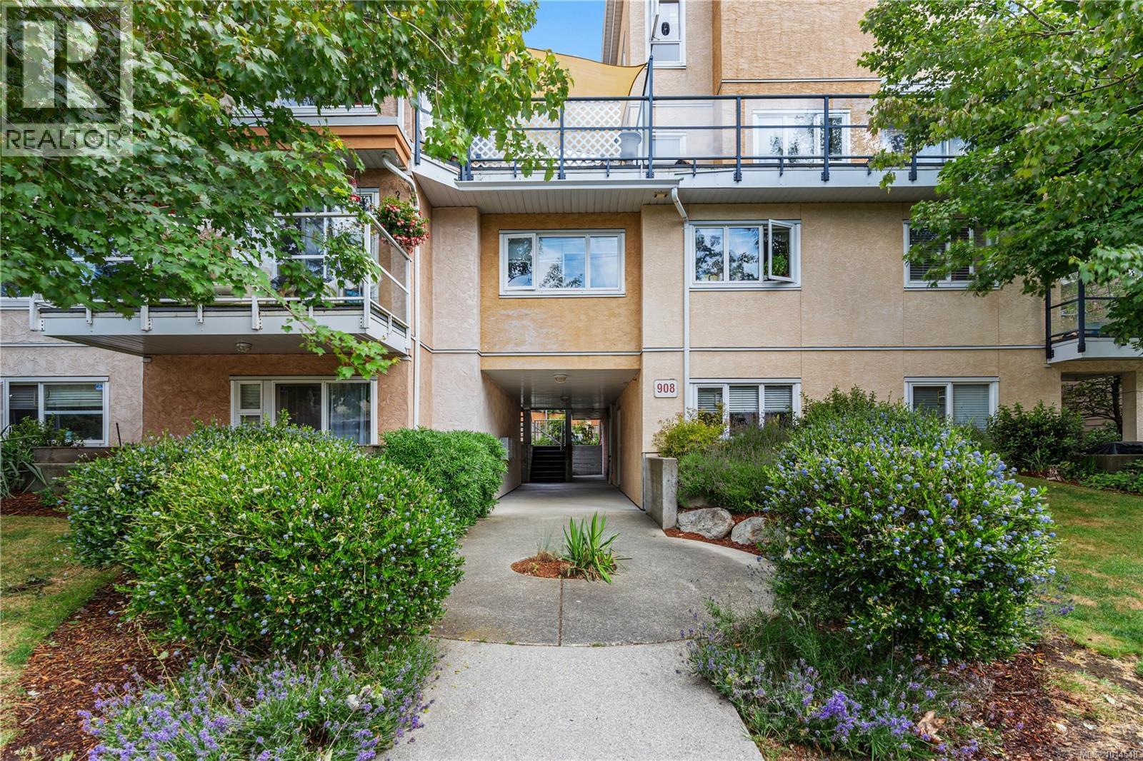 201 908 Brock Avenue, Langford