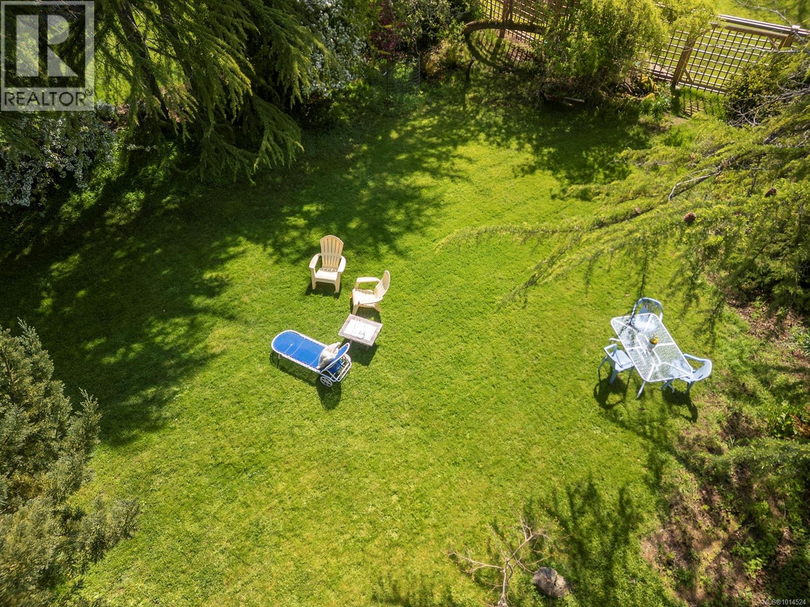  934 A Foul Bay Road, Oak Bay