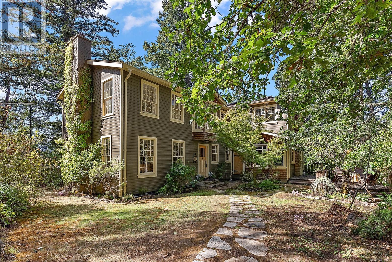 800 Bardsey Lane, Central Saanich