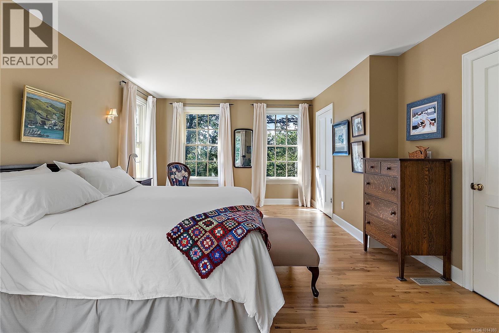 800 Bardsey Lane, Central Saanich